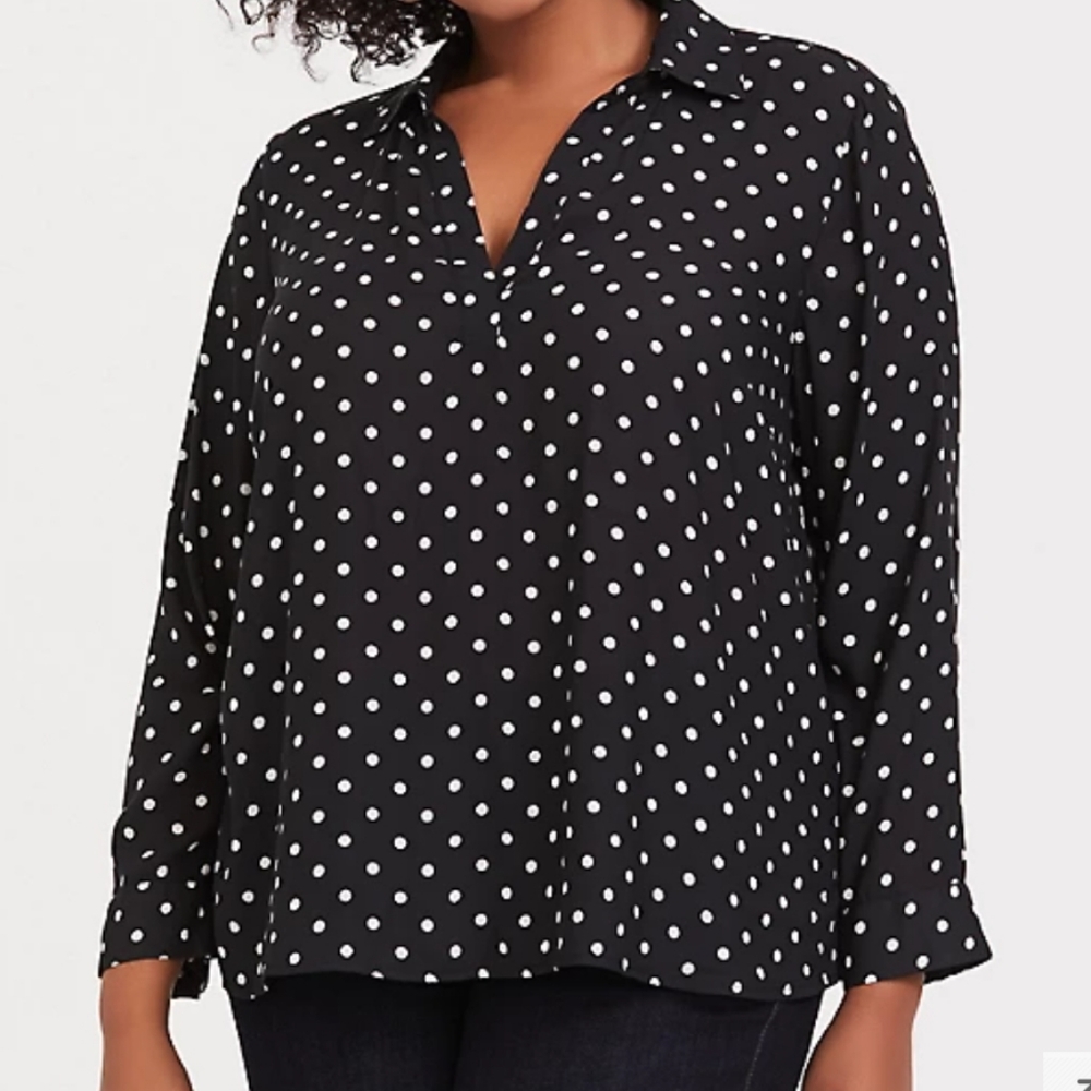 Torrid NWT Pullover Blouse